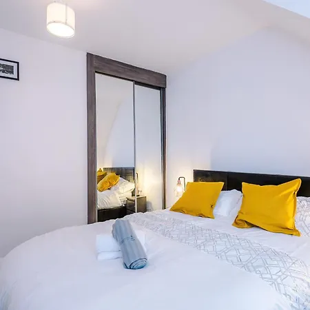 Comfort Place - 3 Bedroom House In Chester - Sleeps 6 Exterior photo