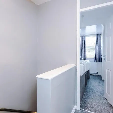 Comfort Place - 3 Bedroom House In Chester - Sleeps 6 Exterior photo
