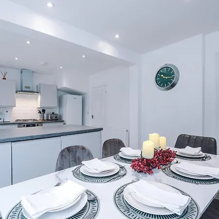 Comfort Place - 3 Bedroom House In Chester - Sleeps 6 Exterior photo