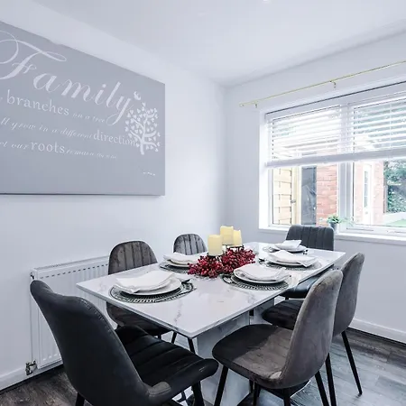 Comfort Place - 3 Bedroom House In Chester - Sleeps 6 Exterior photo
