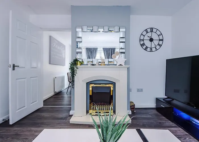 Comfort Place - 3 Bedroom House In Chester - Sleeps 6